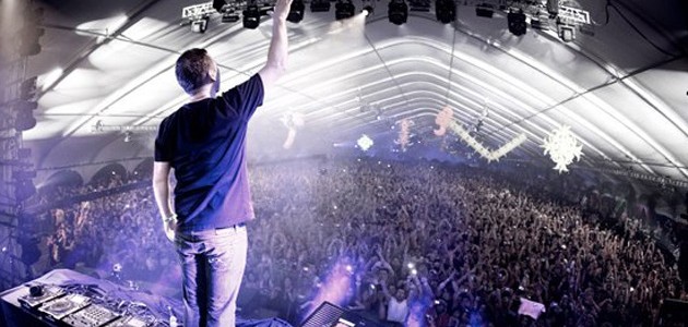 Kaskade at Identity Festival 2011