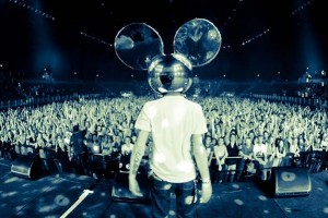 Meowingtons Takes Over The Mau5