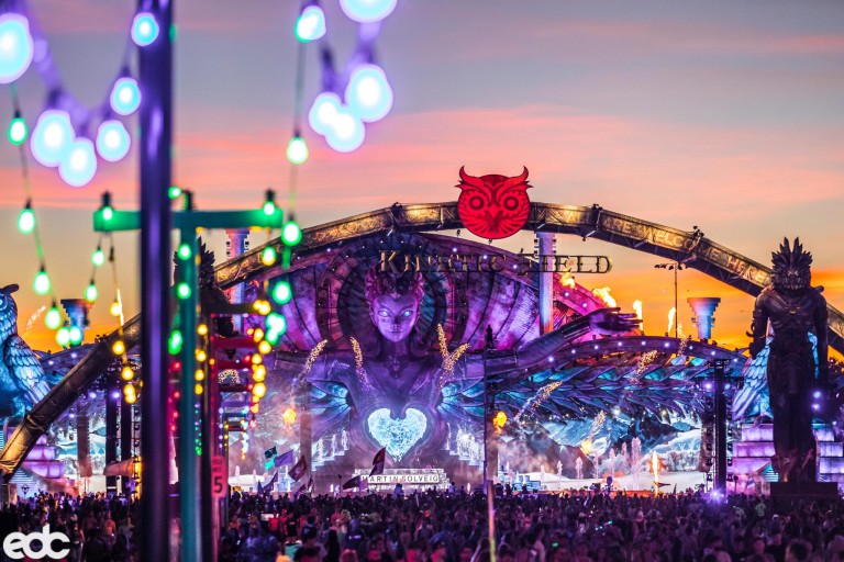 edc-vip-goes-all-out-with-new-amenities-relentless-beats